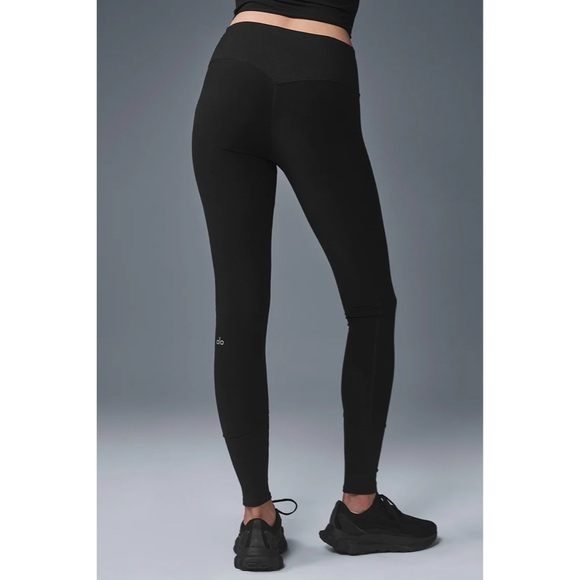 Alo Yoga High-Waist Alosoft Lounge Legging Small Black - Picture 2 of 4